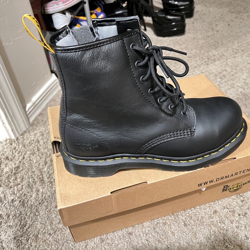 Dr. Martens Black Maple Zip Boots